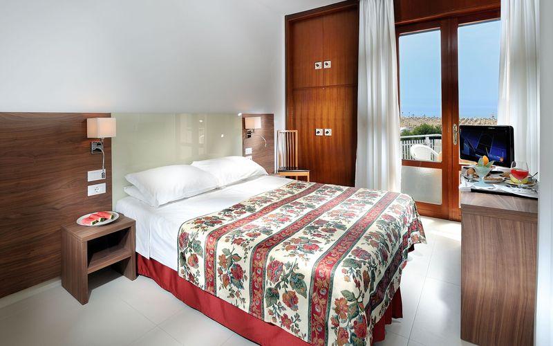 Hotel President Bibione Exterior photo