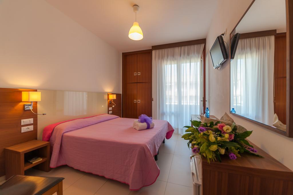 Hotel President Bibione Exterior photo